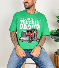 Never Underestimate An Old Guy Driving A Lorry T-shirt - Mens Hgv Grandpa Long Haul Gift Fathers Day Birthday Christmas Gift Top
